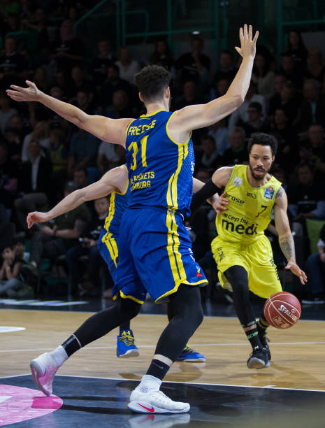 新援要在高 新援要在高