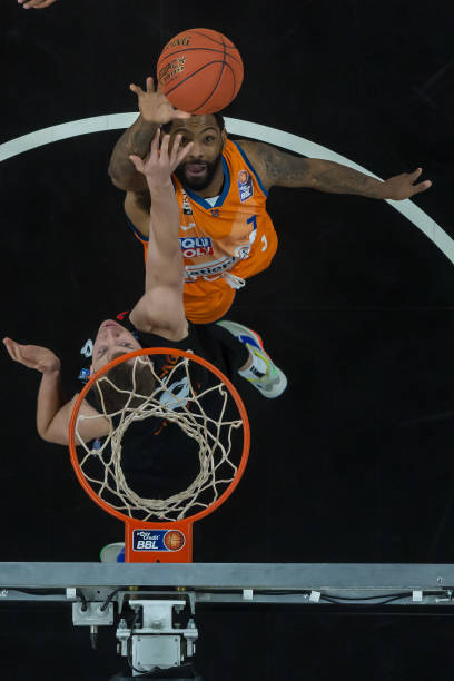 始终以最高 始终以最高